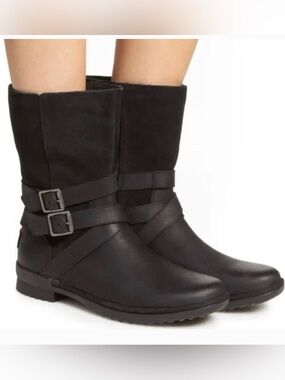 UGG Australia Lorna Waterproof Leather Boot in Black